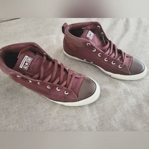 Converse Chuck Taylor All Star Street #146996F (Size 11)